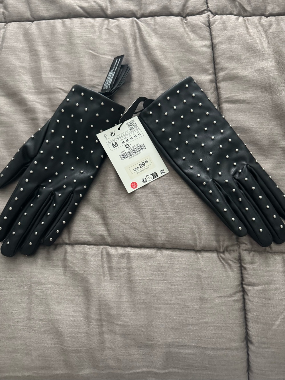 Zara Black Faux Leather Studded Gloves